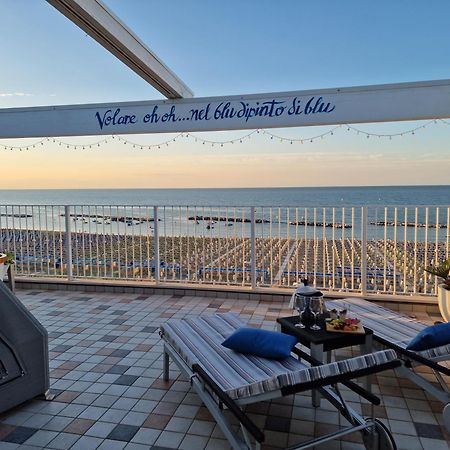 Luxor Beach Boutique Hotel Cattolica Exteriör bild